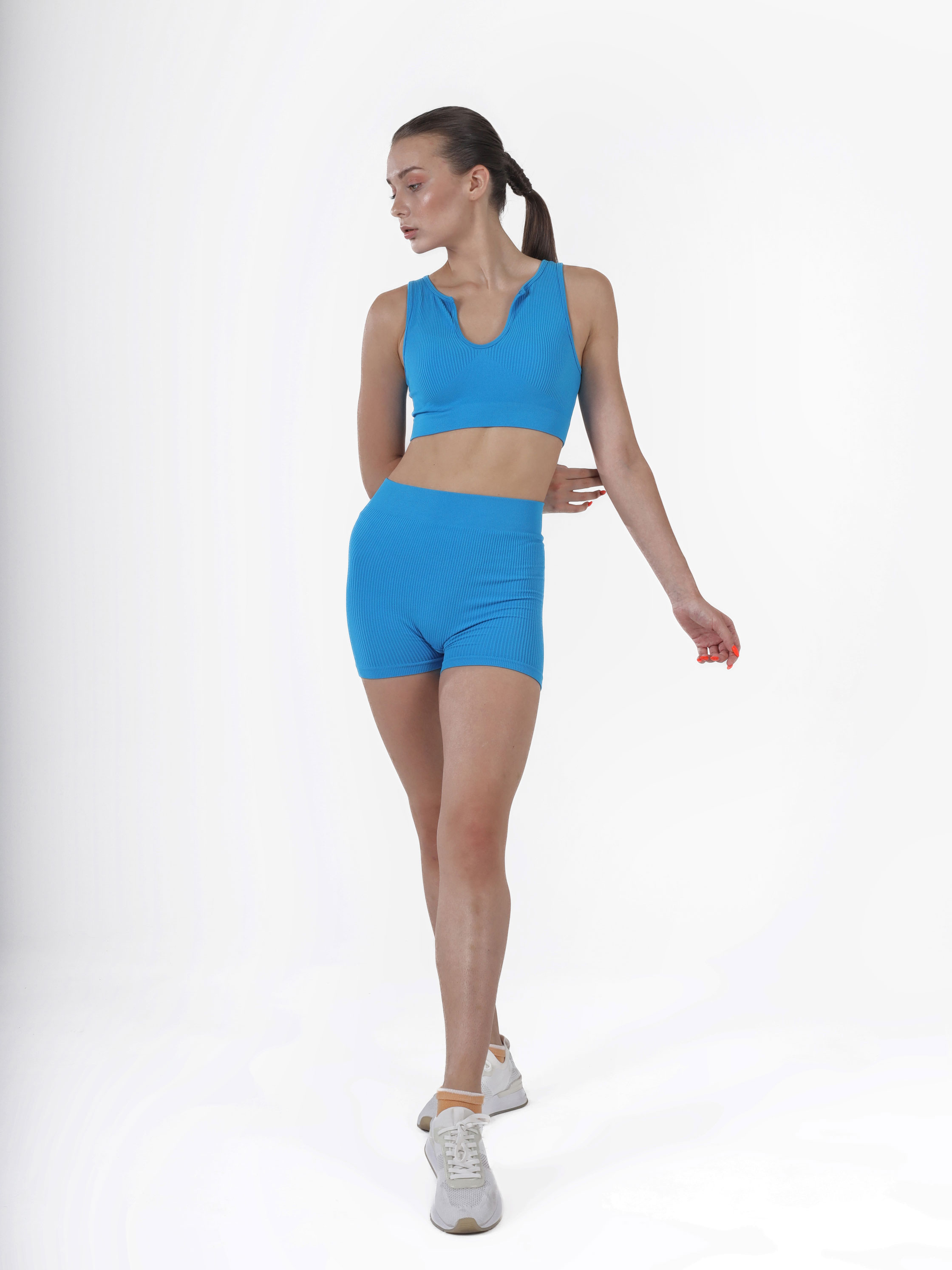 SEAMLESS BRA - SHORT