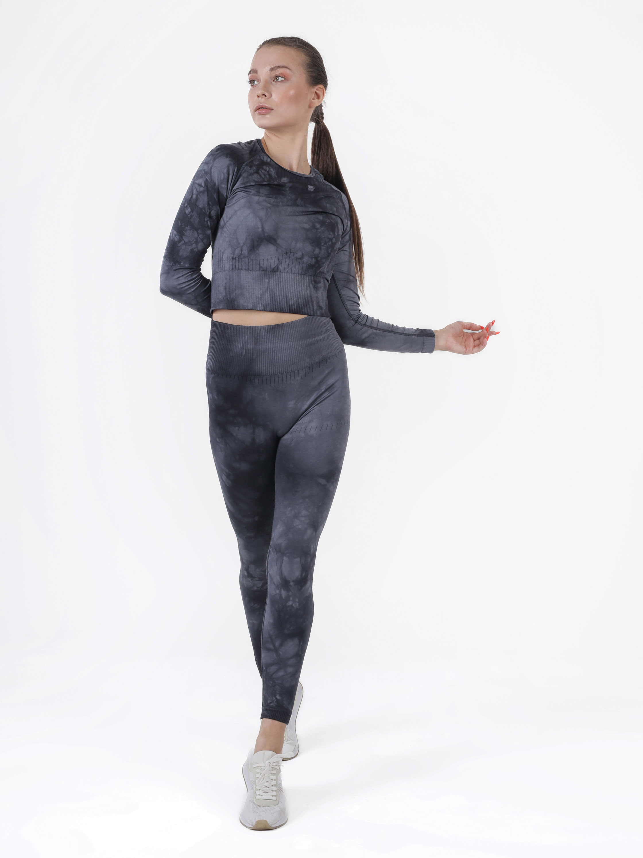 BATIC CROP TOP  - LEGGING